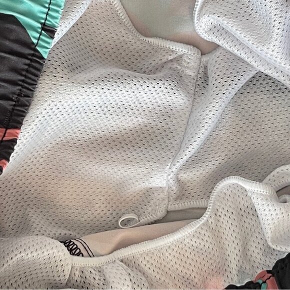 Boys Volcom Swin shorts tropical elastic waist swim trunks size X-large - Picture 7 of 9